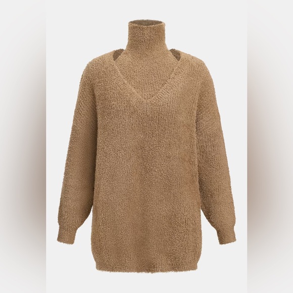 Cupshe Textured Mock & V Neck Oversized Cropped Sweater Set in Beige - Picture 16 of 16